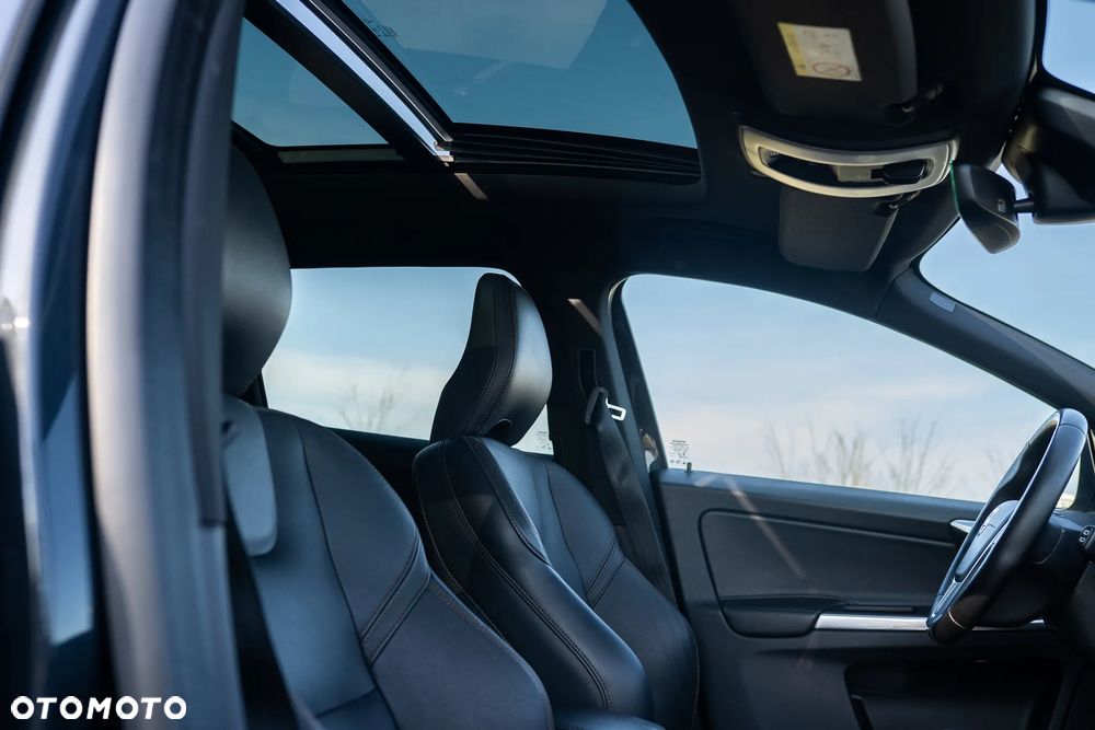 Volvo XC 60 D4 Summum - 29