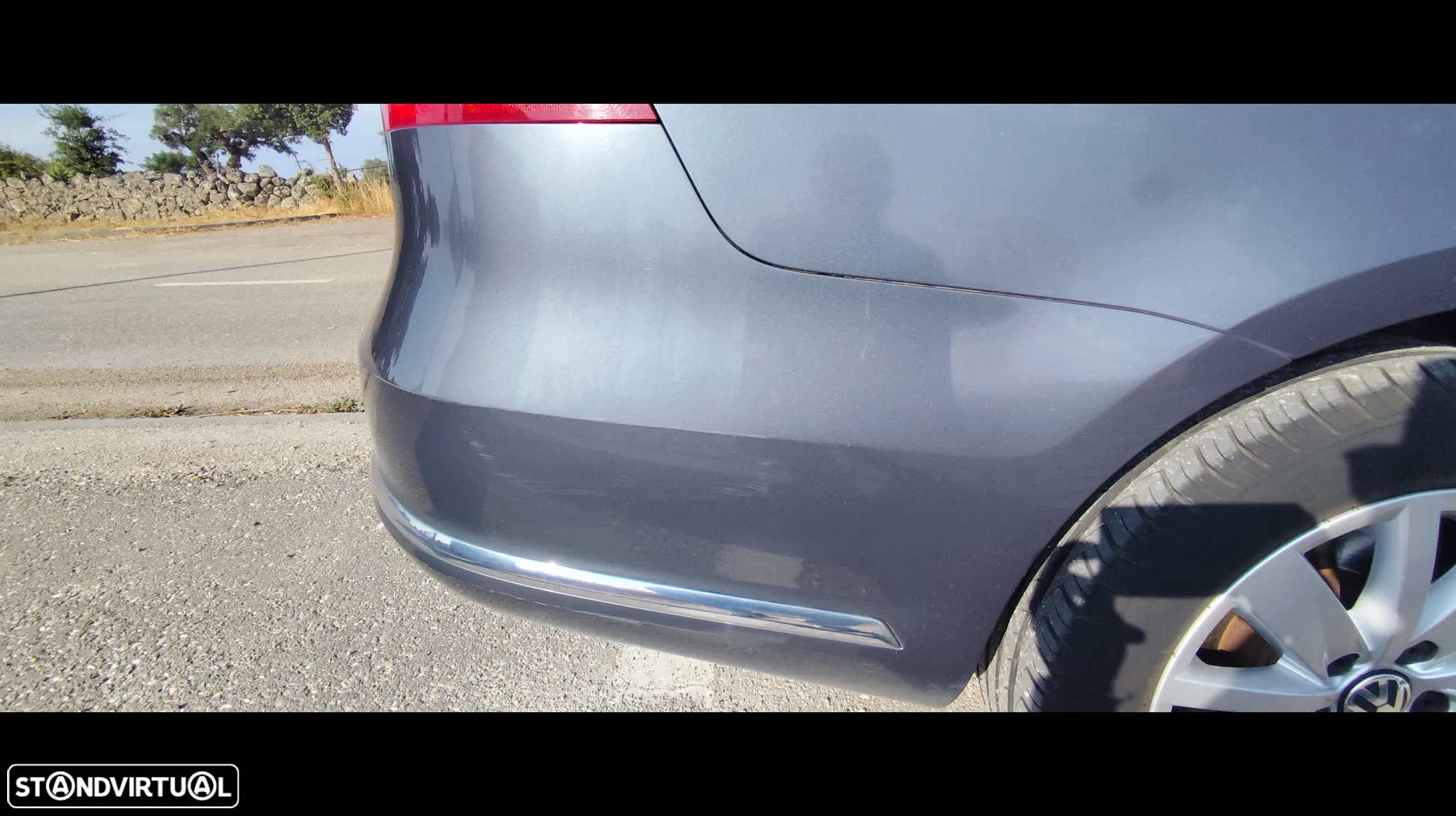 VW Passat 1.6 TDI BlueMotion - 23
