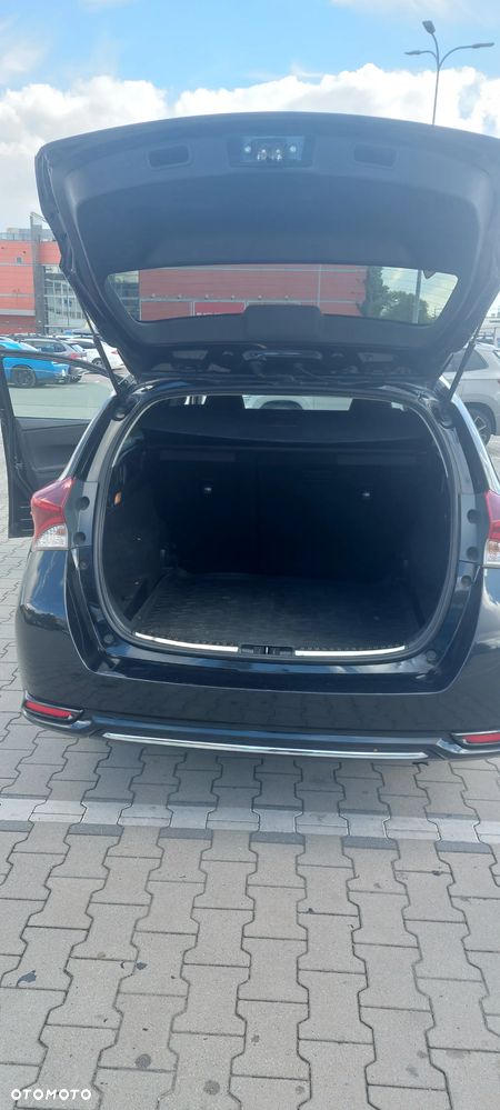 Toyota Auris 1.8 HSD Luna - 5