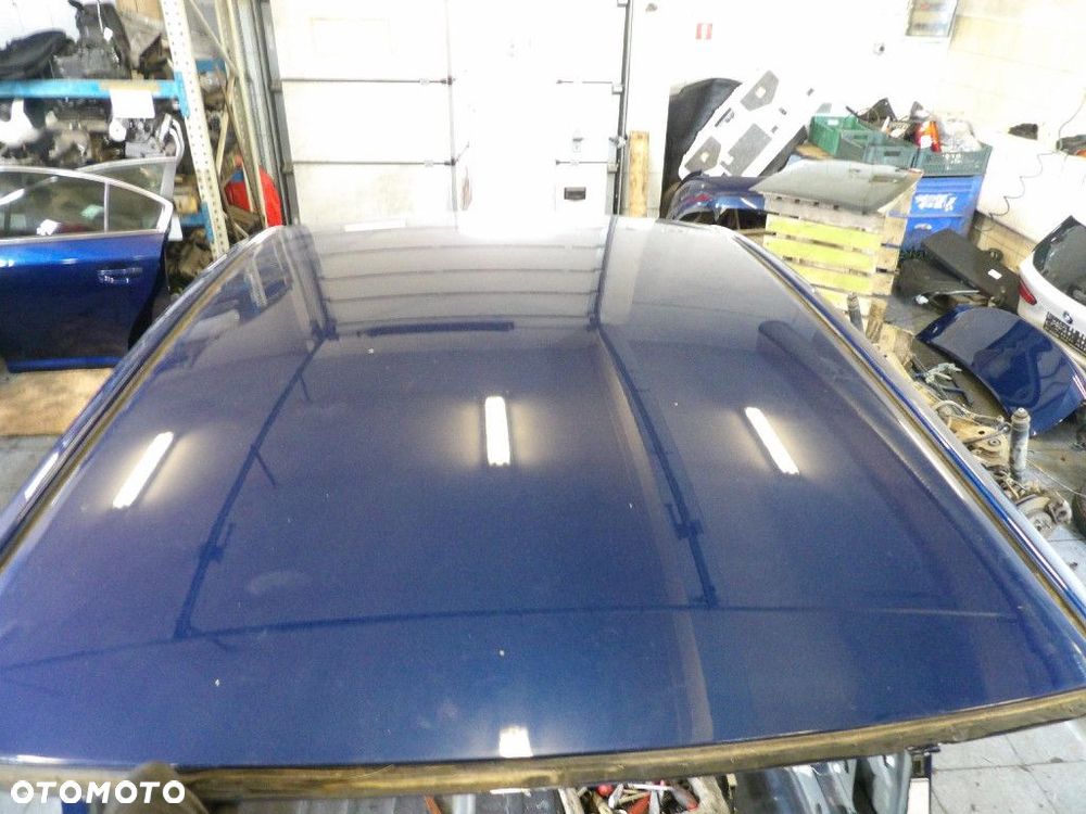 TOYOTA AVENSIS T27 LIFT SEDAN DACH 8T5 - 3