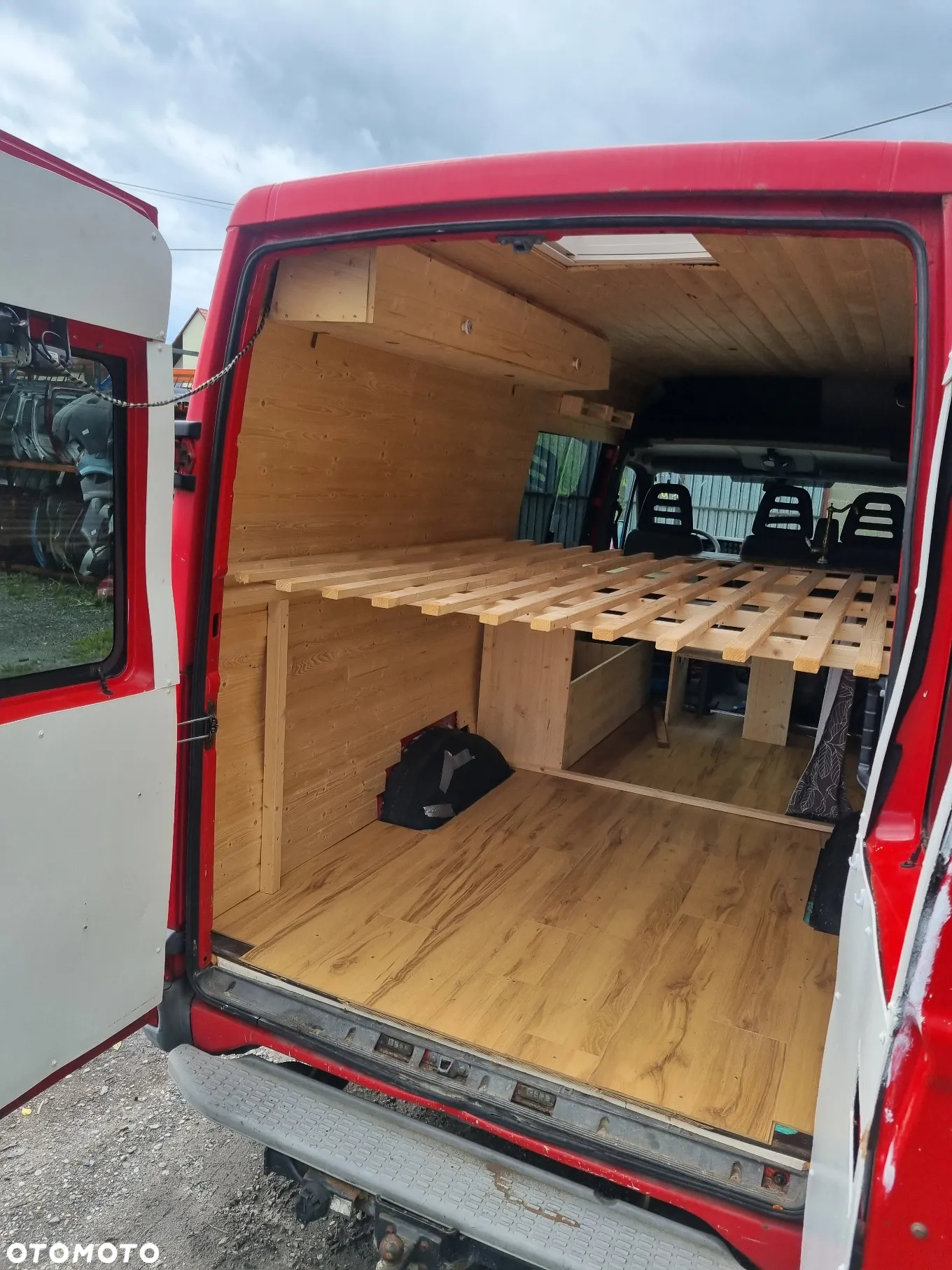 Iveco Daily Kamper - 13