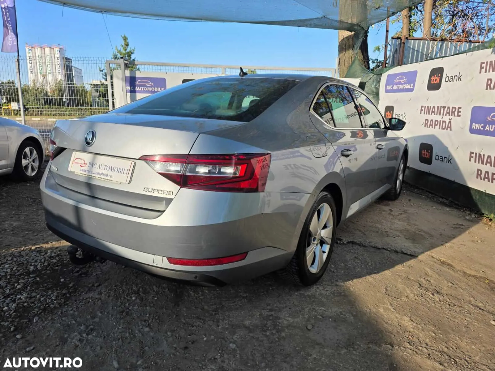 Skoda Superb 2.0 TDI Style - 3