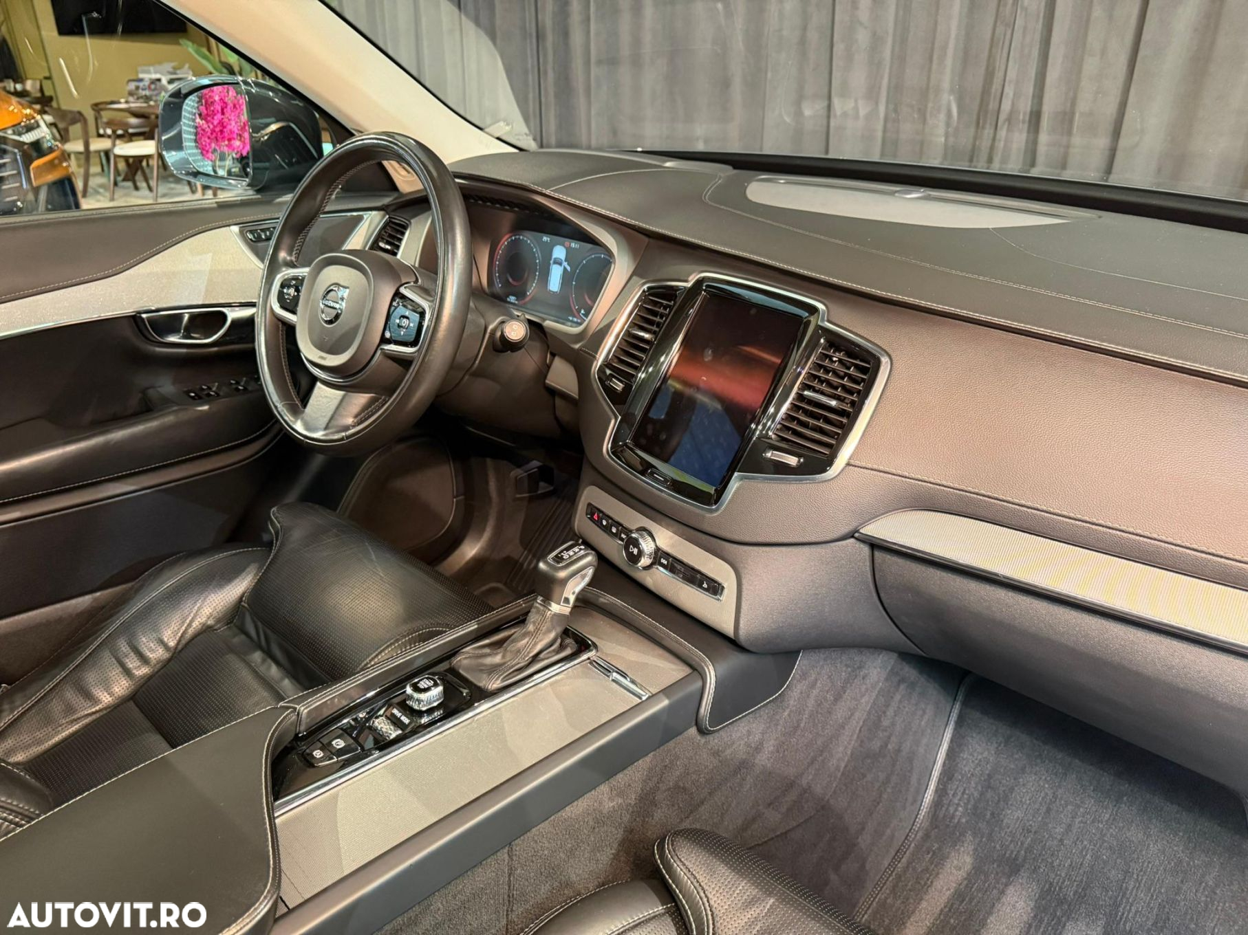 Volvo XC 90 - 27