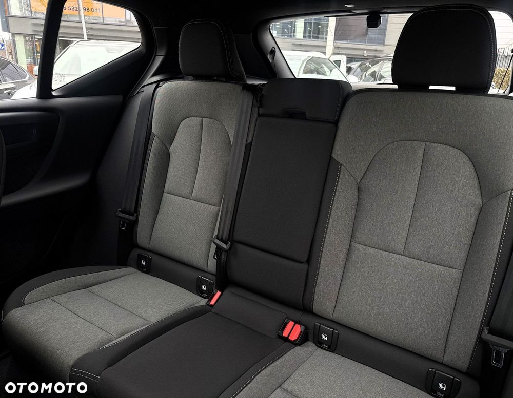 Volvo XC 40 - 28