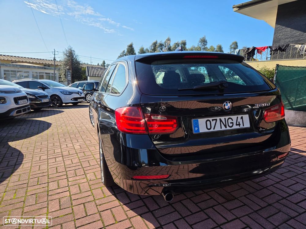 BMW 320 d LifeStyle - 10