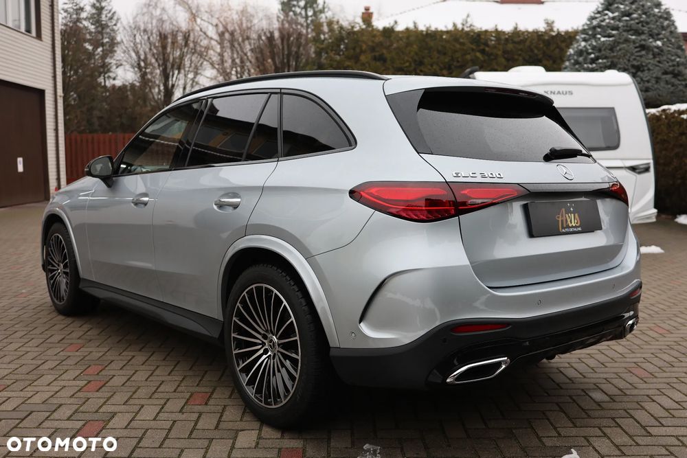 Mercedes-Benz GLC 300 mHEV 4-Matic AMG Line - 13