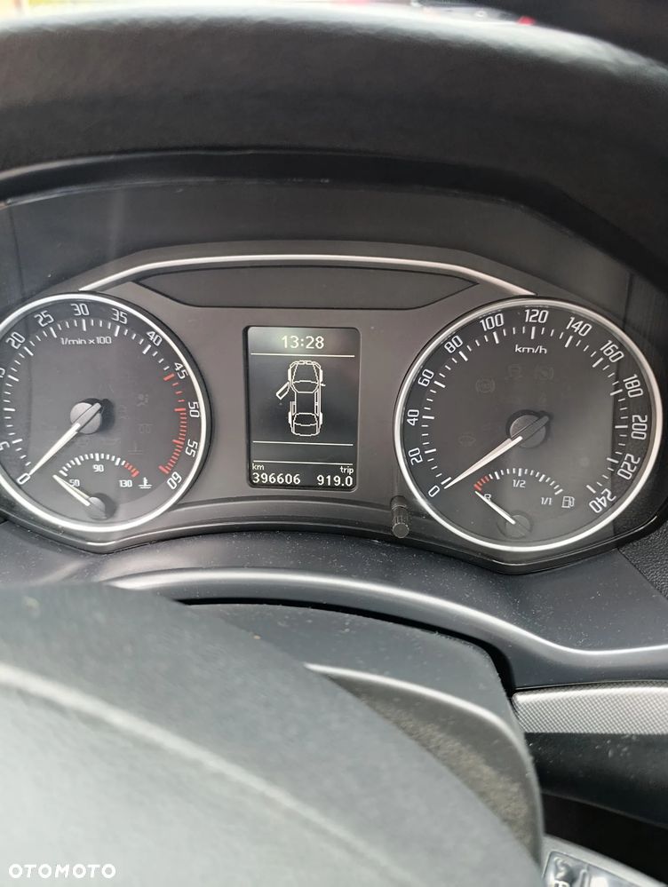 Skoda Octavia 2.0 TDI Elegance - 11