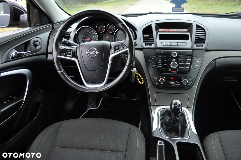 Opel Insignia - 9