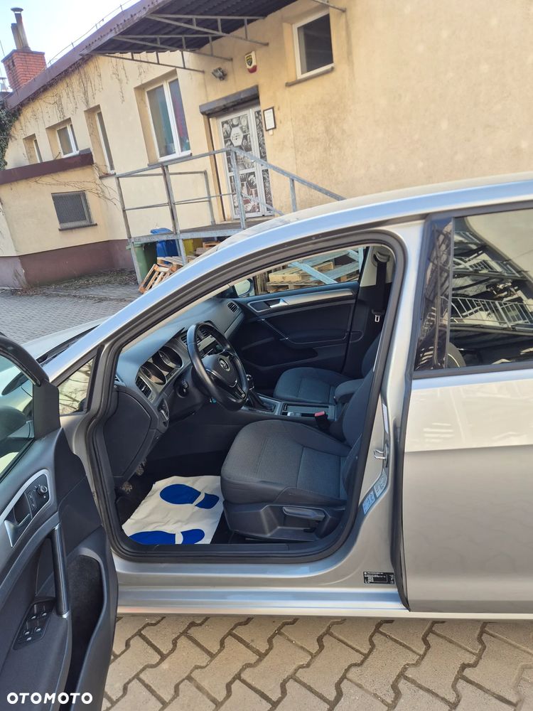 Volkswagen Golf 1.6 BlueTDI Comfortline - 9