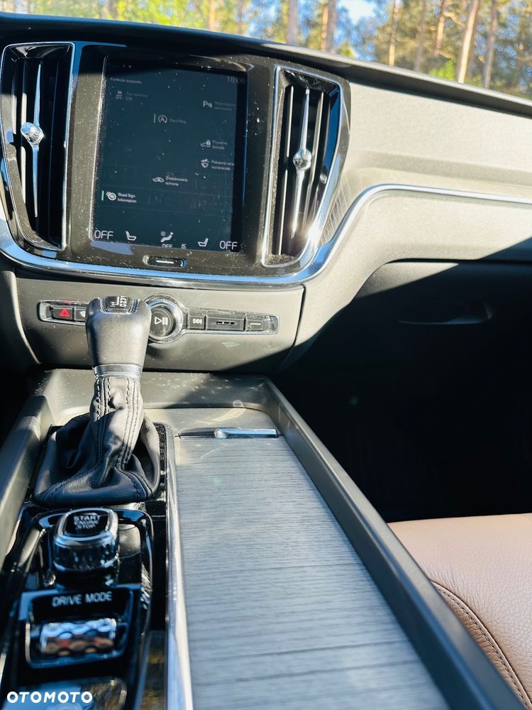 Volvo V60 Cross Country Pro D4 AWD - 10