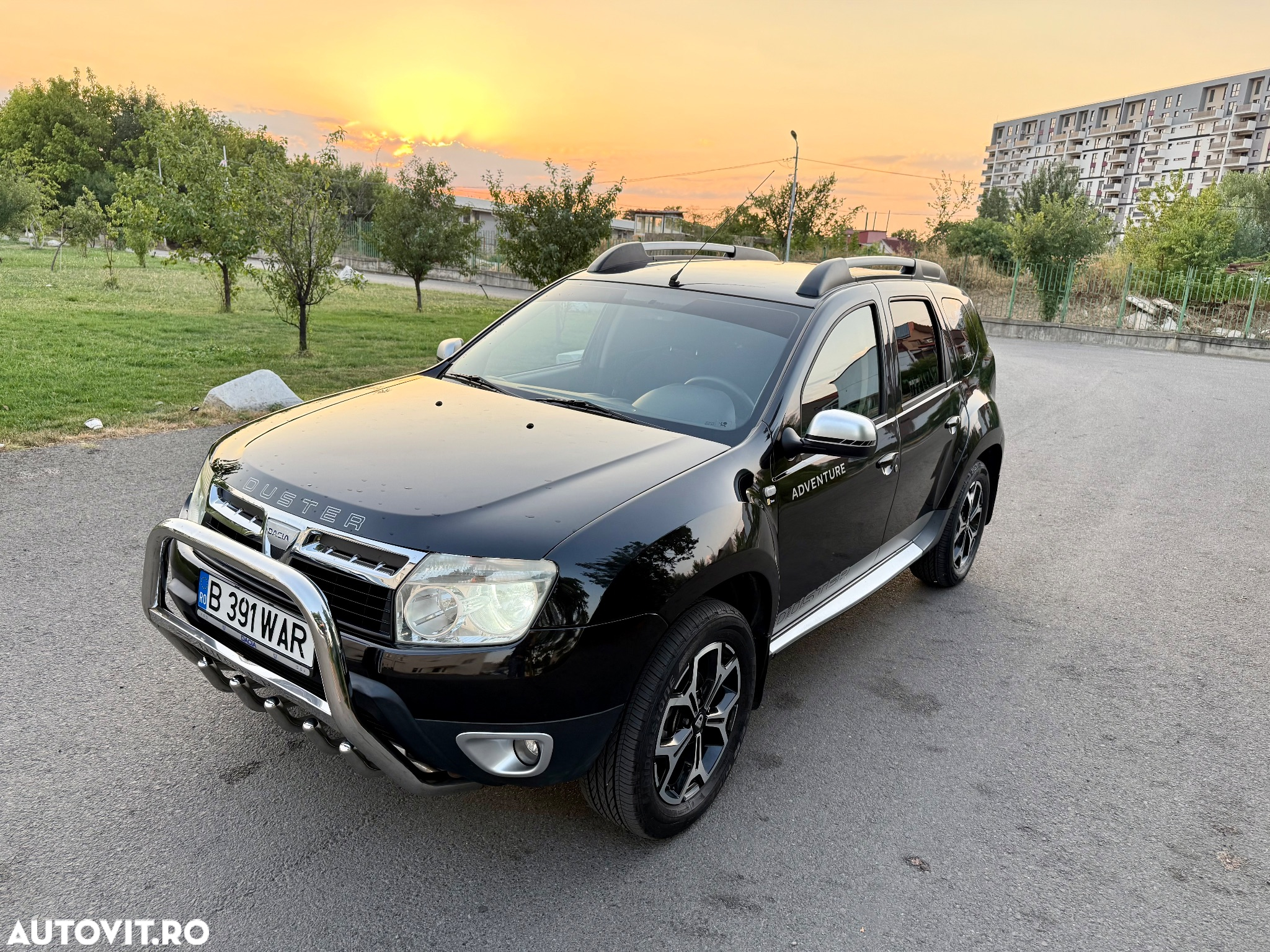 Dacia Duster 1.6 4x2 Laureate - 9