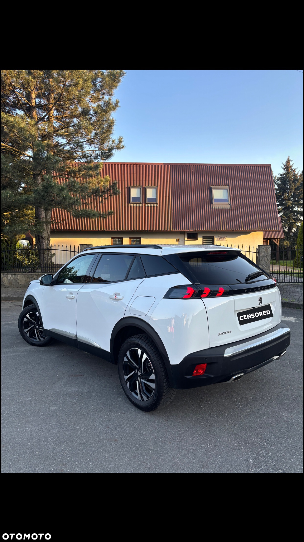 Peugeot 2008 PureTech 130 EAT8 Allure - 8