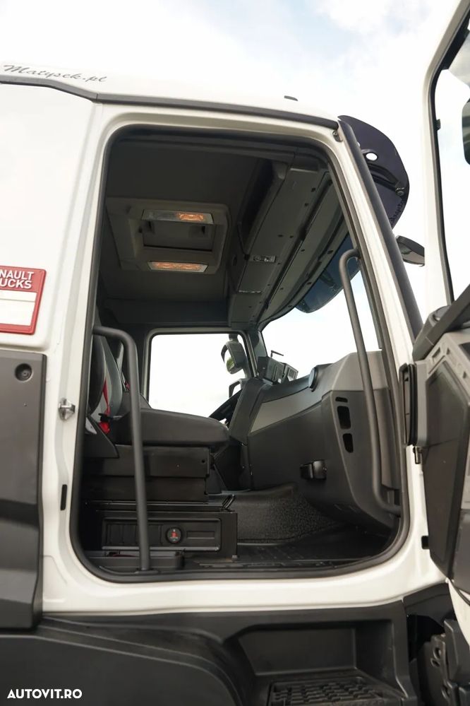Renault C 380 / 6x4 / CAROSERIE DE LIVRARE 6,8 m / + HIAB X-HIPRO 192 ES-4 ÎNALTĂ DE RIDICARE: 12,4 M / ROTATOARE / FURCĂ PENTRU PALEȚI / EURO 6 - 36
