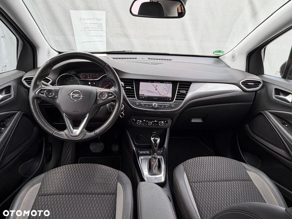 Opel Crossland X 1.2 T Design Line S&S - 16
