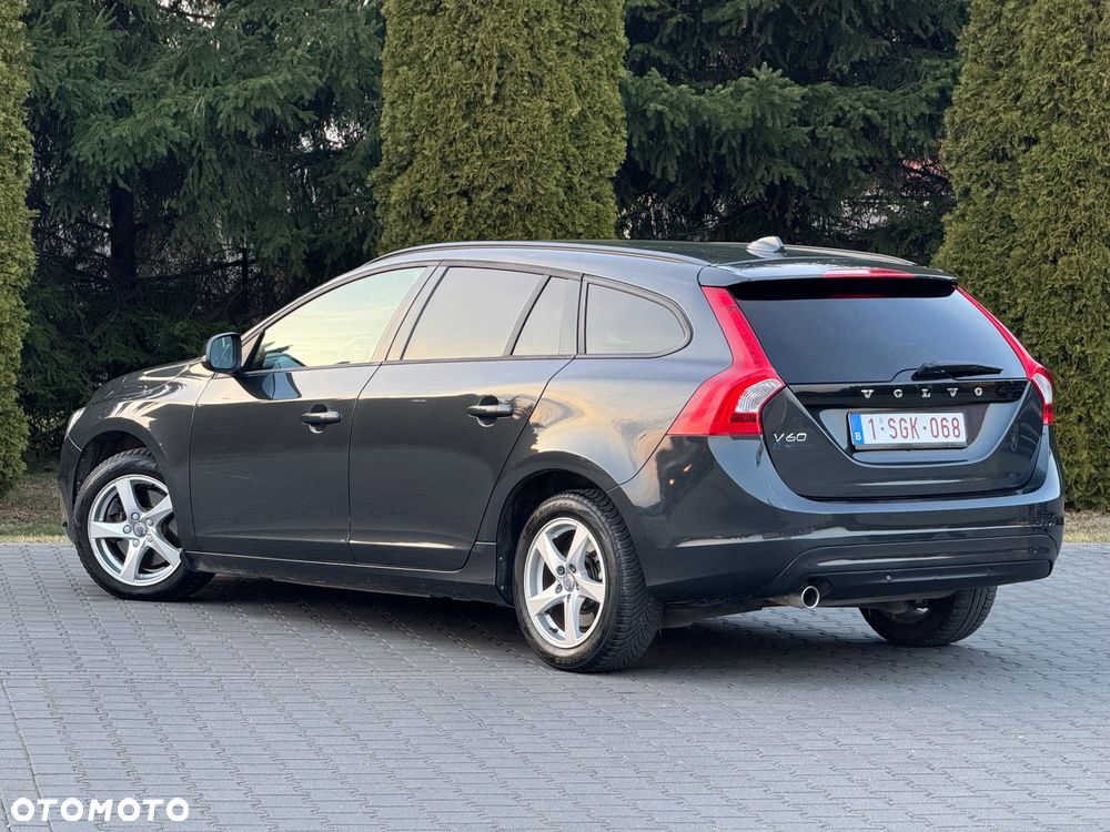 Volvo V60 - 13