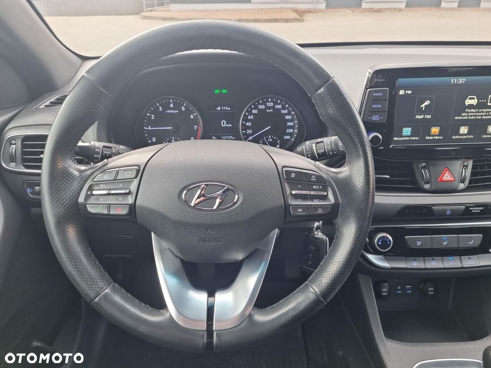 Hyundai i30 1.0 T-GDI GO - 16