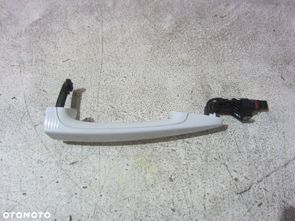 BMW F30 F34 F25 F20 KLAMKA PRAWA PRZEDNIA KEYLESS A300 ALPINWEISS 3 7332566 - 2