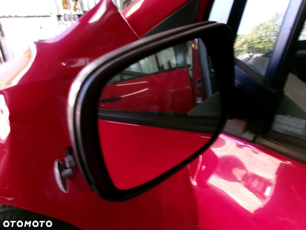 LUSTERKO  PRAWE LEWE  ELEKTR. TOYOTA YARIS II 05-11 - 5