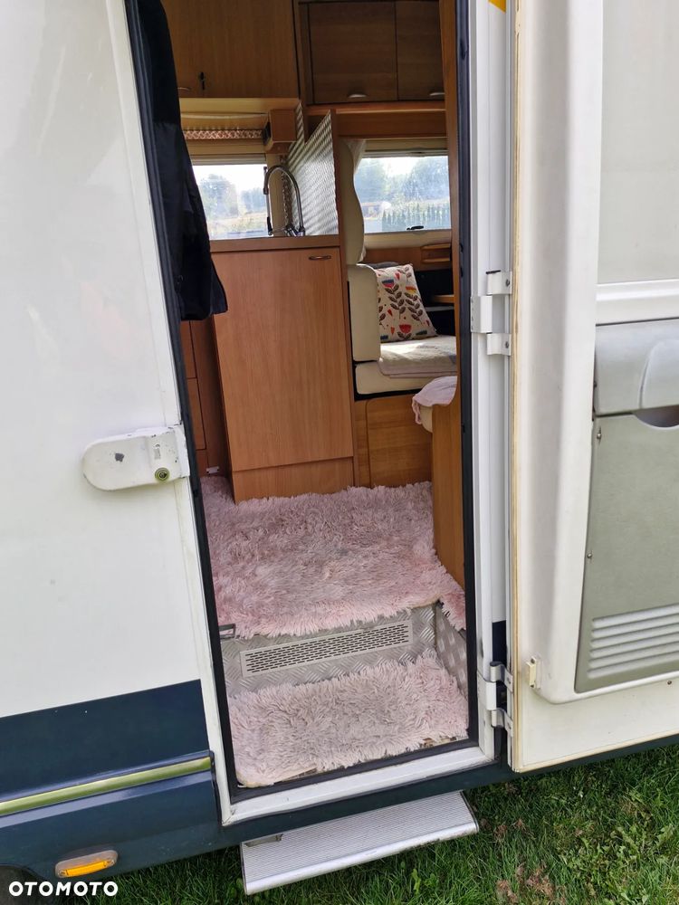 Mercedes-Benz Benimar - 17