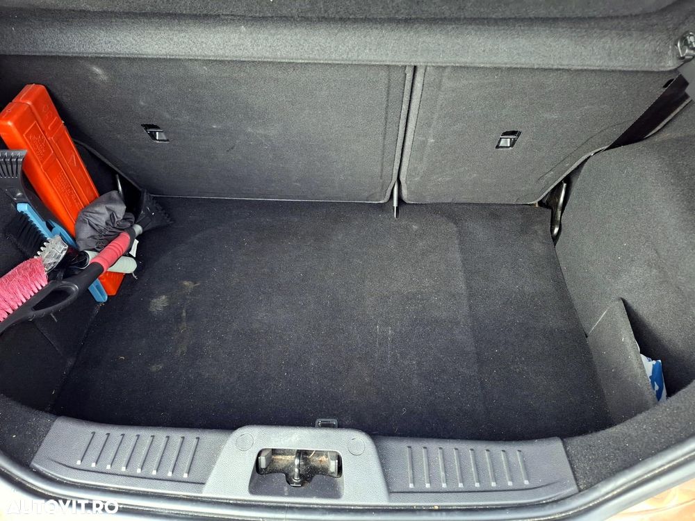 Ford Fiesta 1.0 Trend - 9