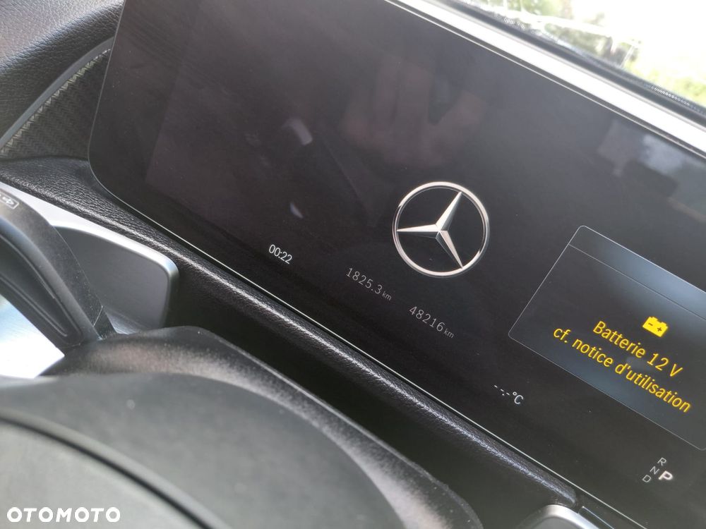 Mercedes-Benz GLB - 29