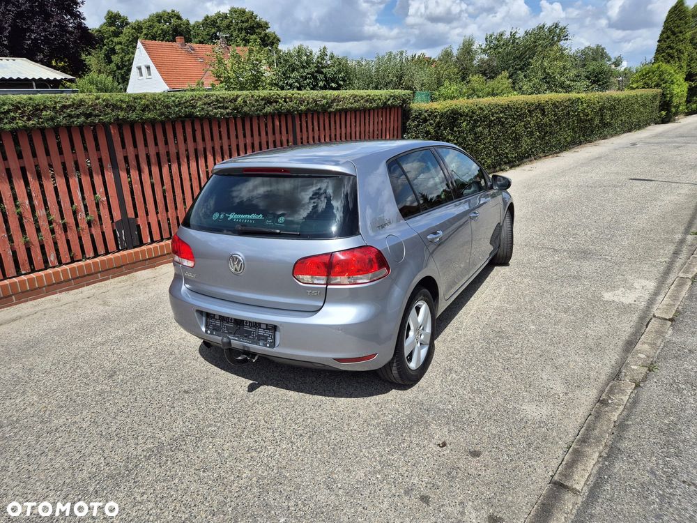 Volkswagen Golf 1.2 TSI Team - 8