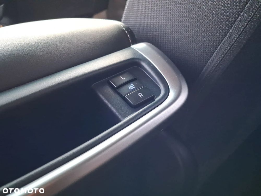 Toyota Hilux 2.8 D-4D mHEV Double Cab Executive 4x4 - 19