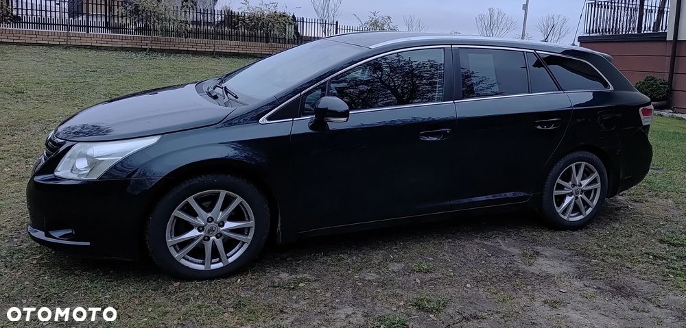 Toyota Avensis 2.0 D-4D Luna - 7