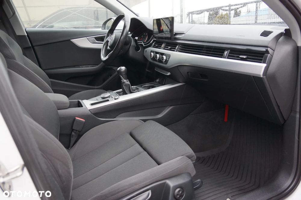 Audi A4 Limousine 2.0 TDI ultra - 25