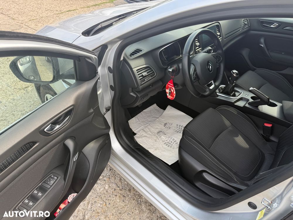 Renault Megane ENERGY dCi 110 INTENS - 8