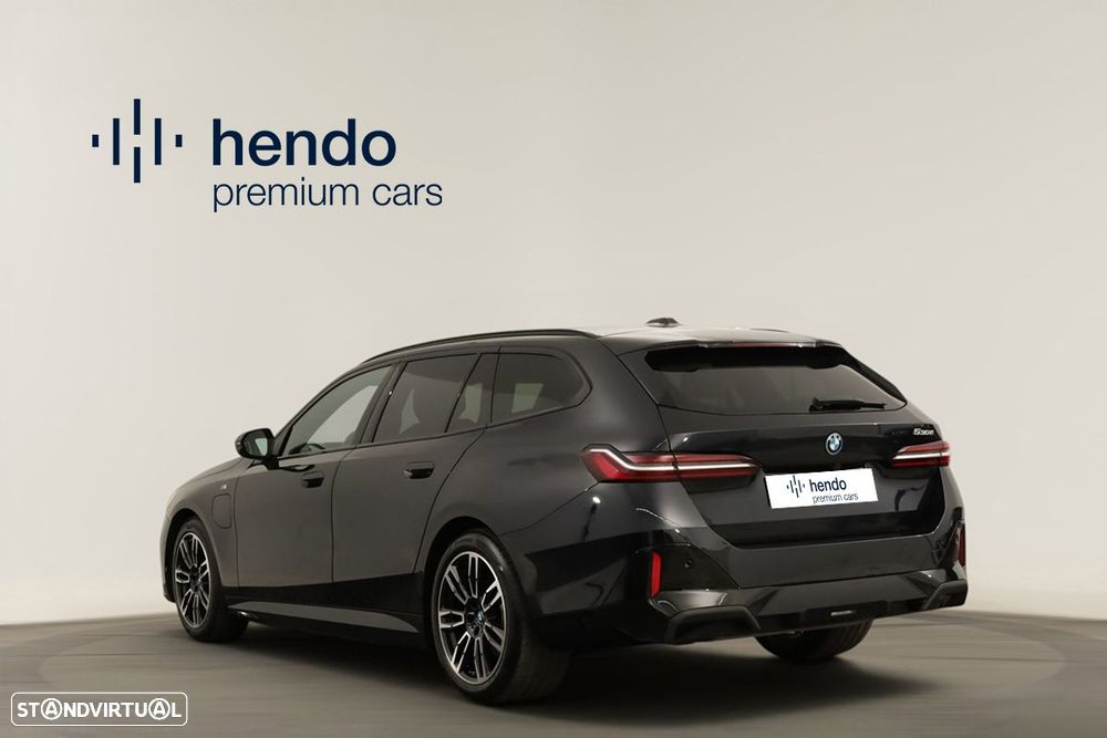 BMW 530 e Pack Desportivo M - 4