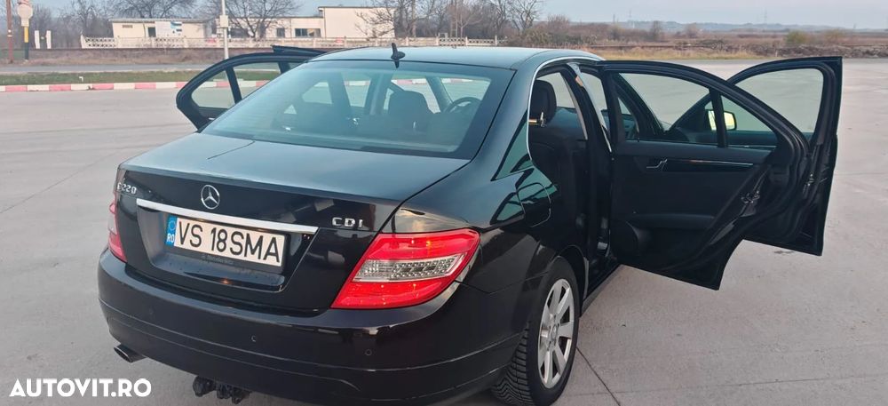 Mercedes-Benz C 220 CDI DPF Elegance - 7