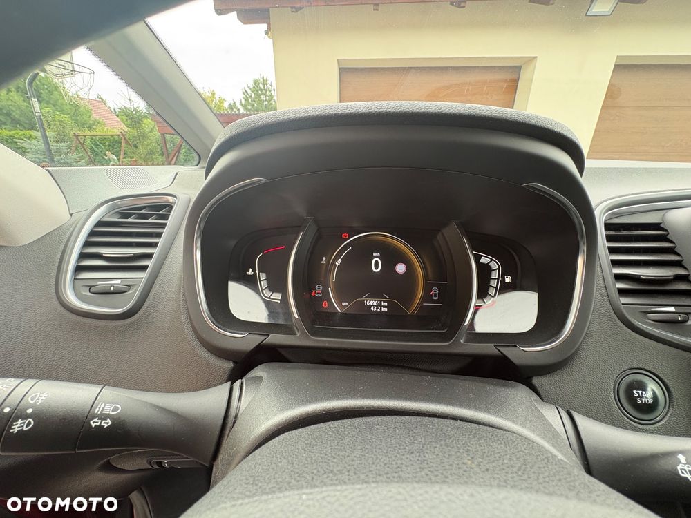 Renault Scenic ENERGY TCe 115 LIFE - 24