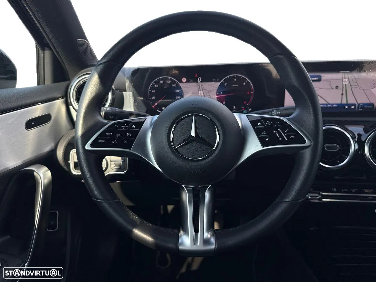 Mercedes-Benz A 180 Limousine d - 8