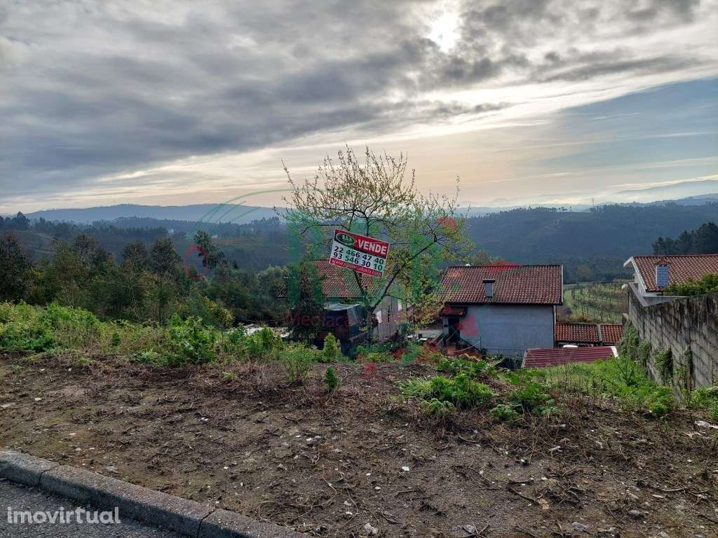 Lote de Terreno para Moradia de 4 Frentes - Grande imagem: 3/7