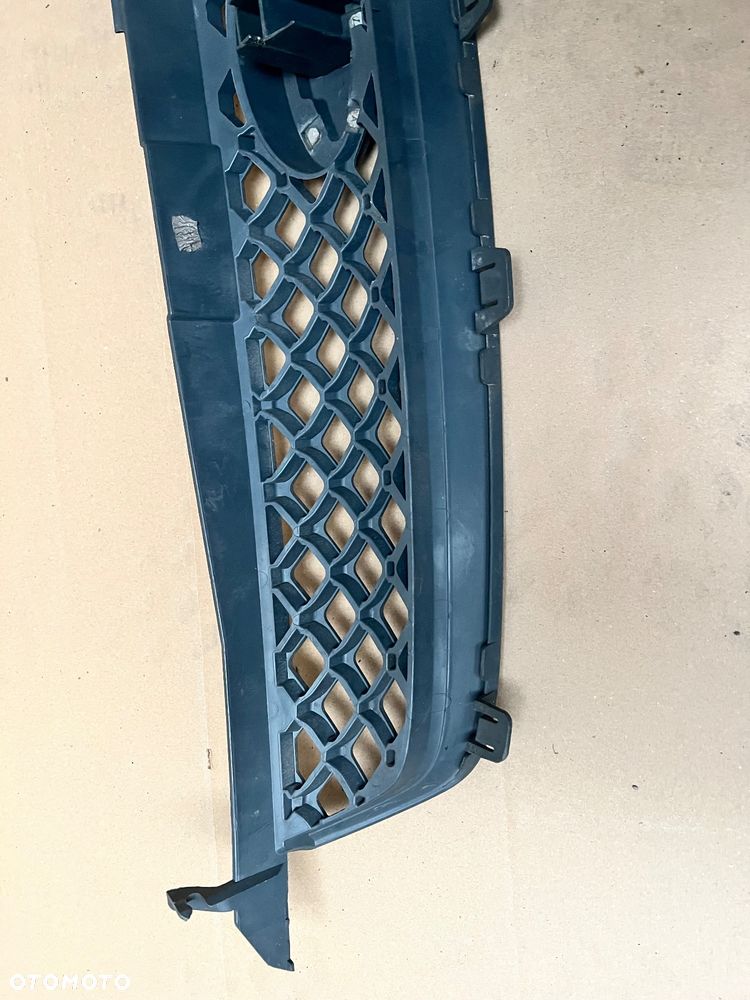 Grill Atrapa chłodnicy Ford Fiesta Mk6 6 6S61-8200-ACW - 3
