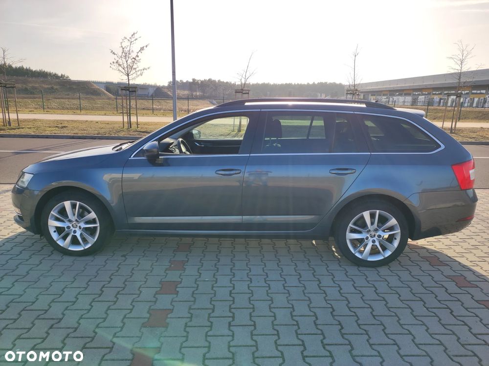 Skoda Octavia 2.0 TDI Style - 6