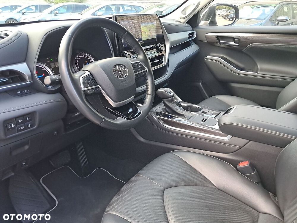Toyota Highlander - 9