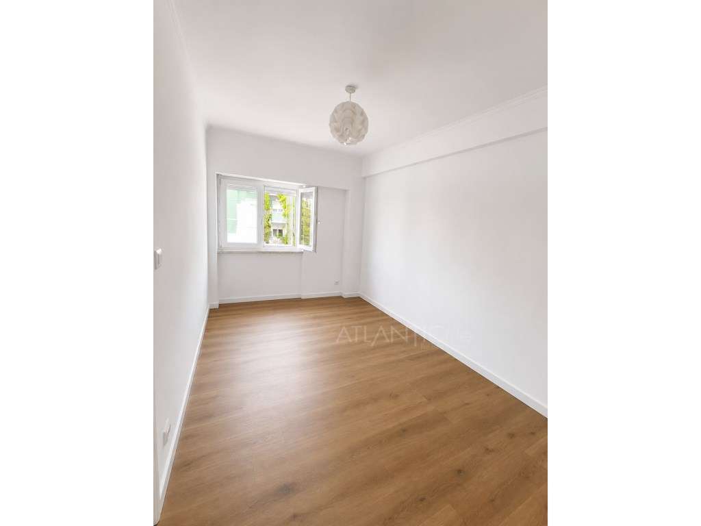 Apartamento T2 - Remodelado no Cacém - Grande imagem: 5/11