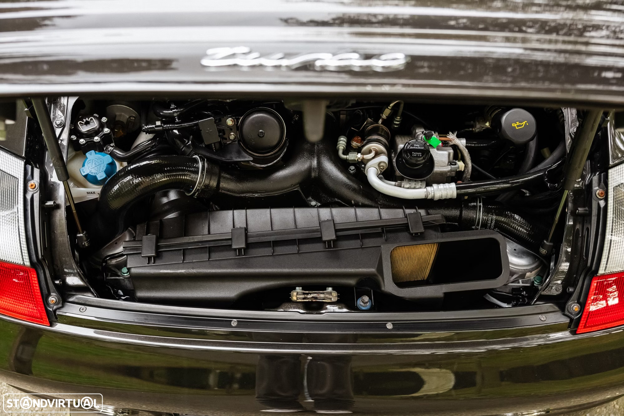 Porsche 911 (996) Turbo - 33