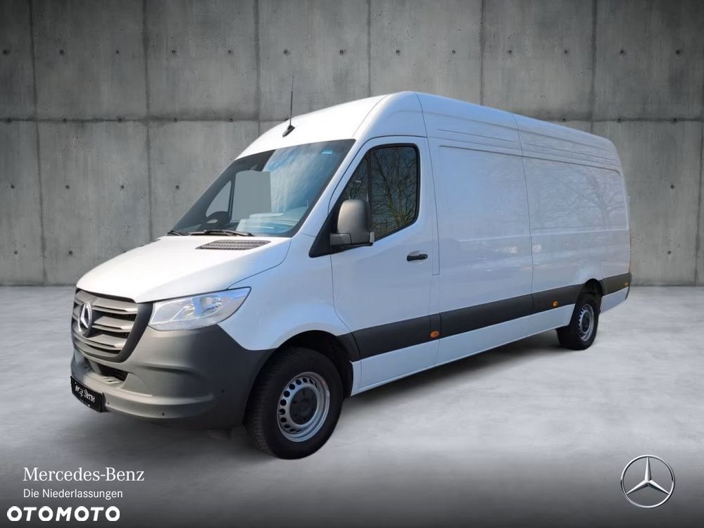 Mercedes-Benz Sprinter - 1