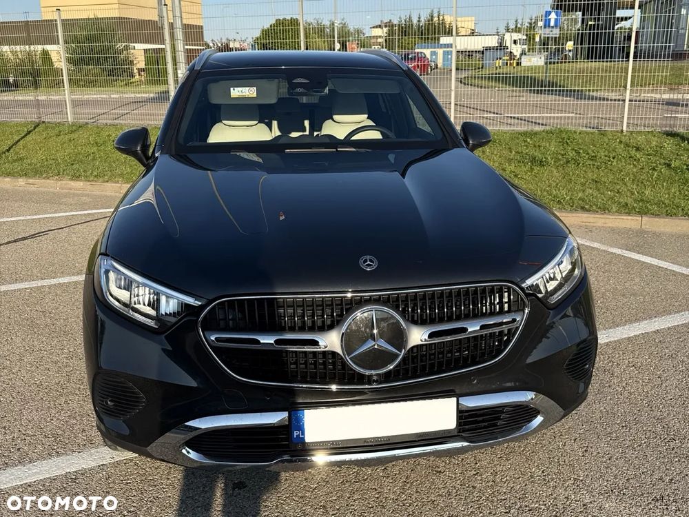 Mercedes-Benz GLC 200 d mHEV 4-Matic Avantgarde - 2