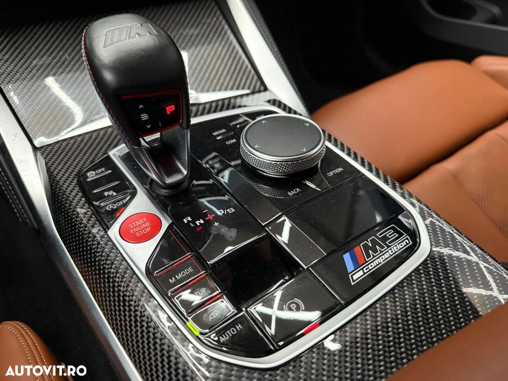 BMW M3 Competition xDrive AT - 19