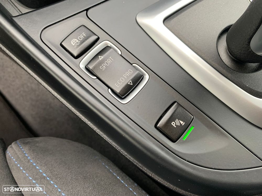 BMW 120 d Pack M Shadow Auto - 35