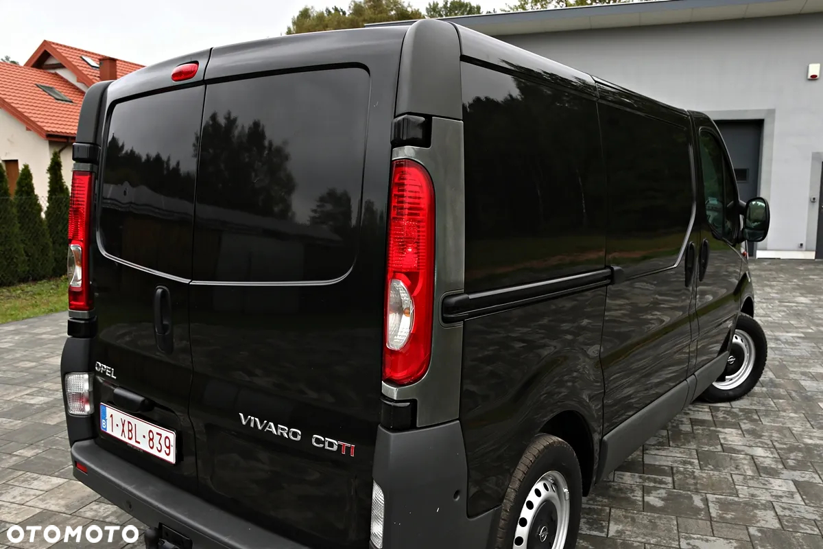 Opel Vivaro - 24