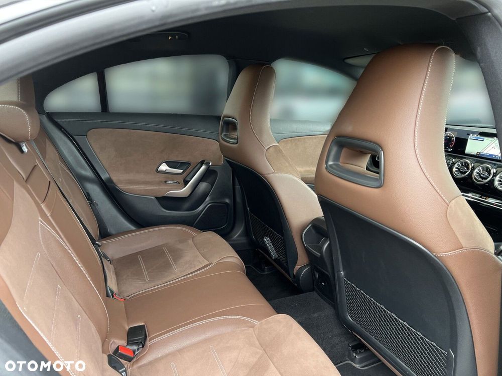 Mercedes-Benz CLA - 15