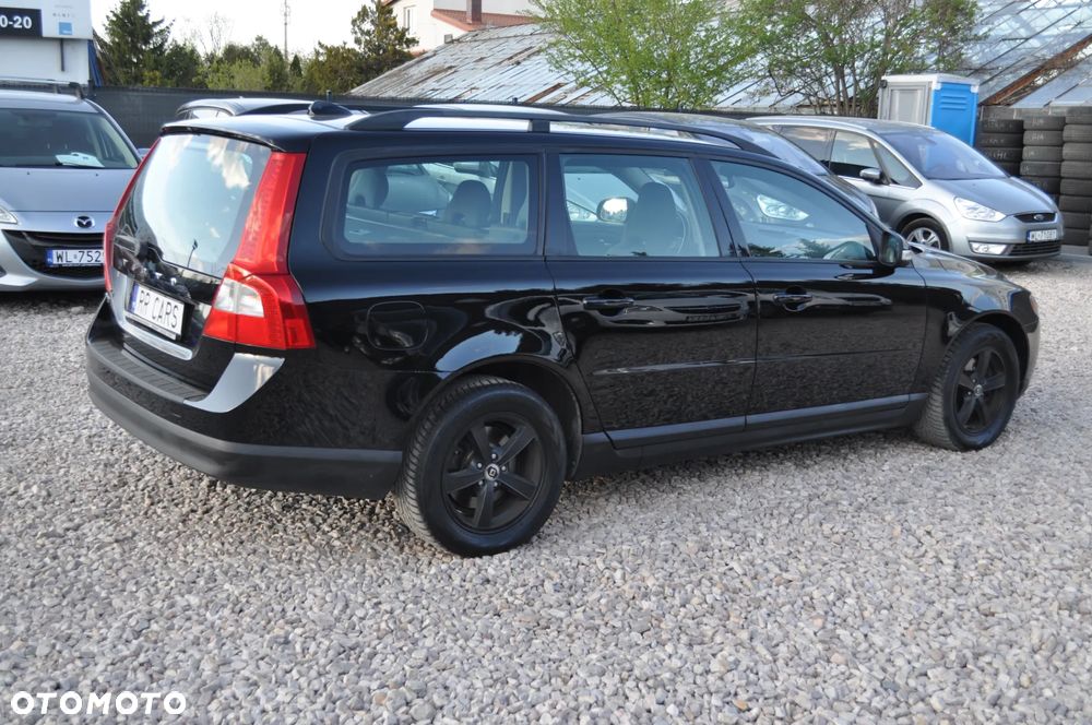 Volvo V70 2.0 - 9