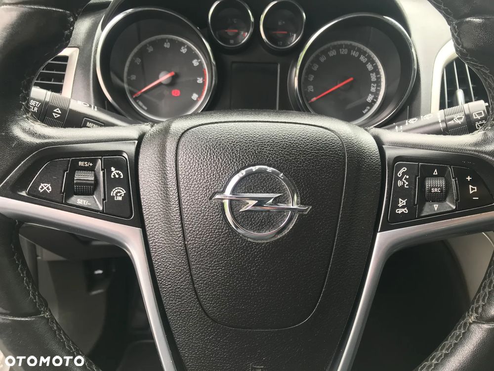 Opel Astra - 11