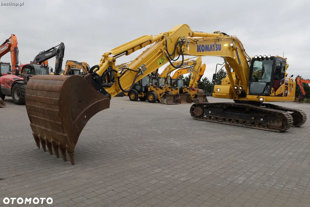 Komatsu PC210LC-11 - 33