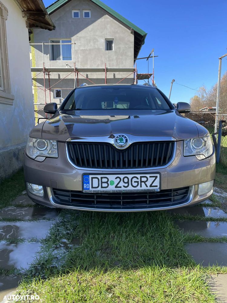 Skoda Superb 2.0 TDI Elegance - 1